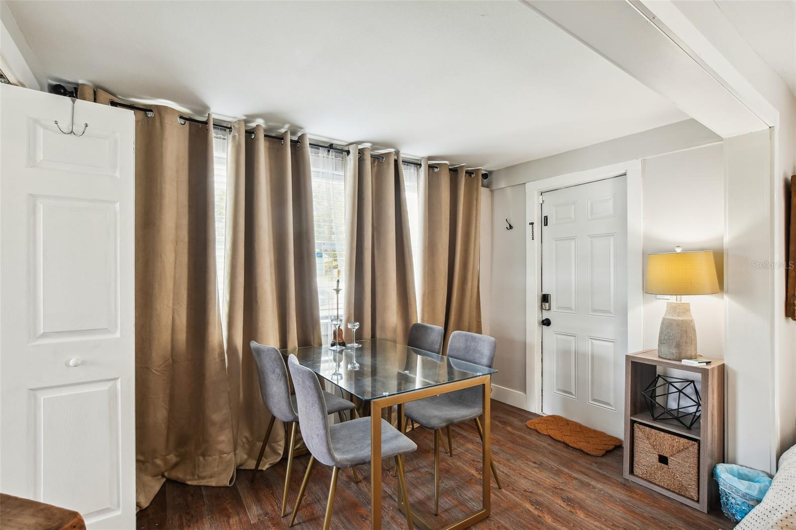 AVALON HEIGHTS - Residential Lease