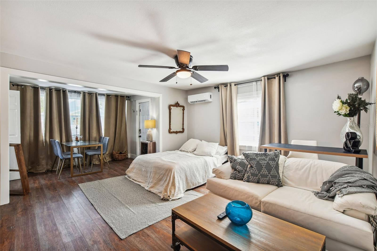 AVALON HEIGHTS - Residential Lease