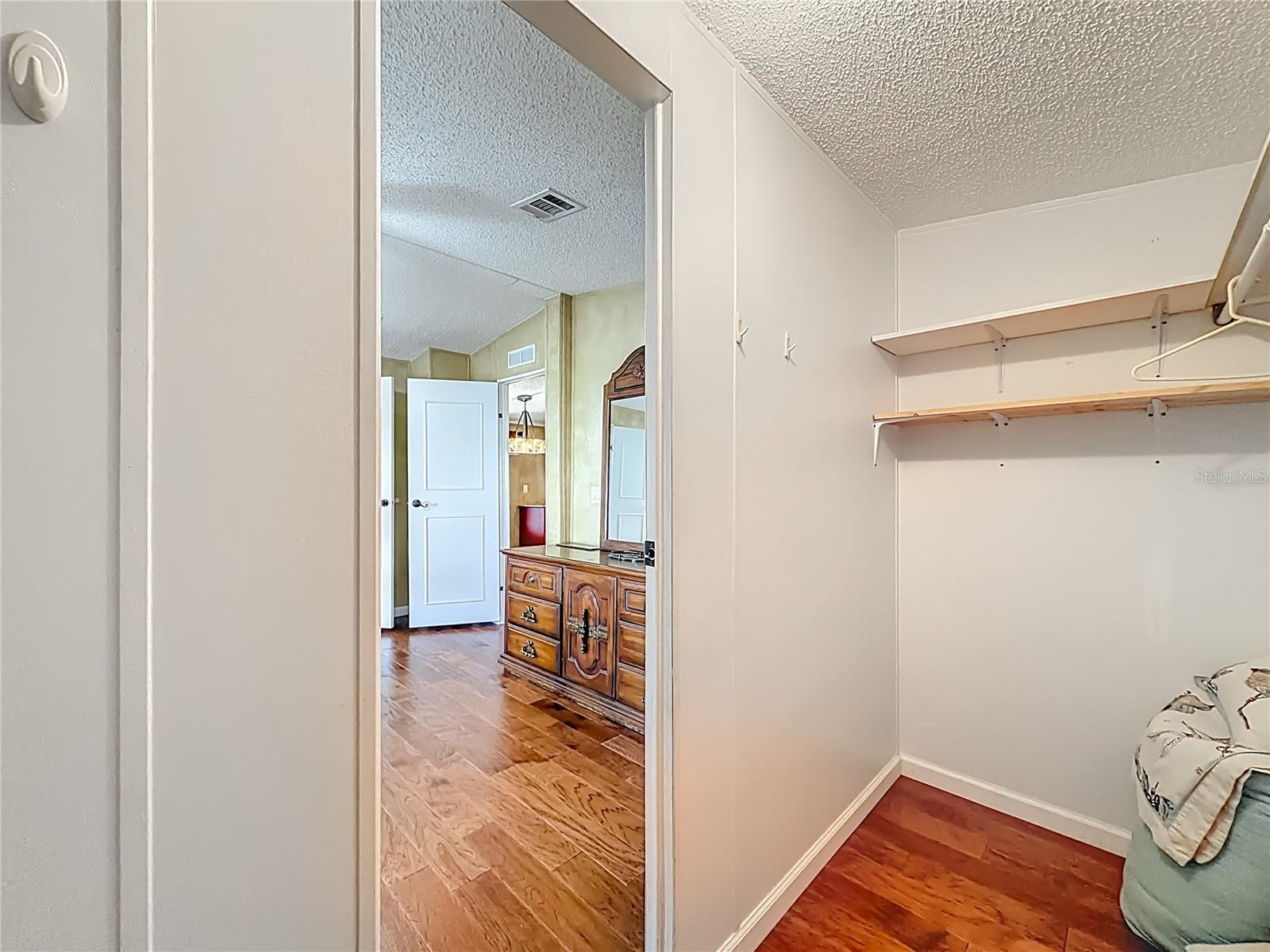 SUN COUNTRY ESTATE - Residential