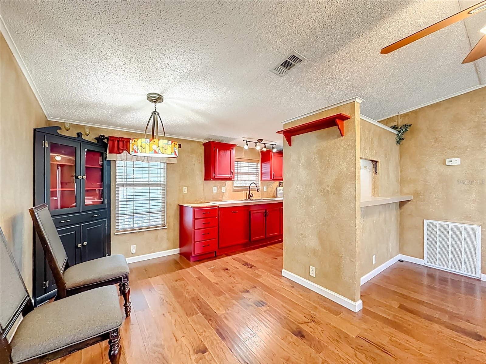 SUN COUNTRY ESTATE - Residential