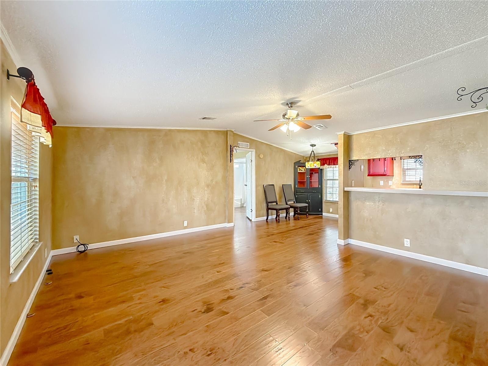 SUN COUNTRY ESTATE - Residential