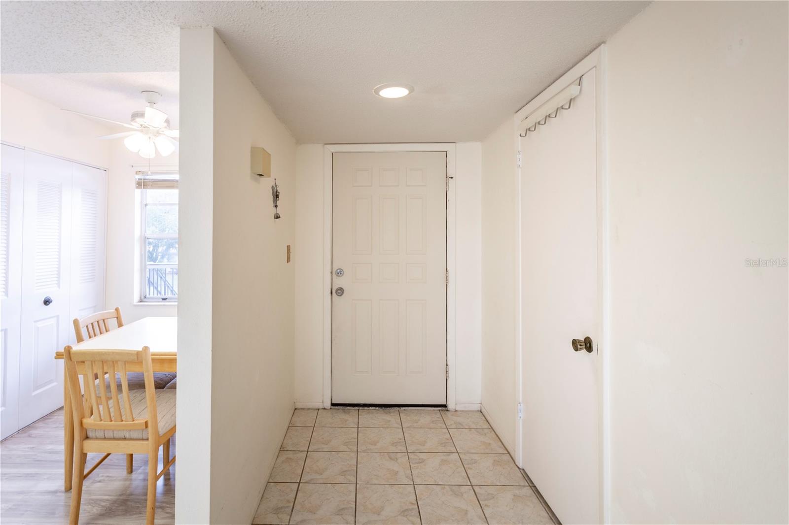HOLIDAY LAKE VILLAS CONDO - Residential