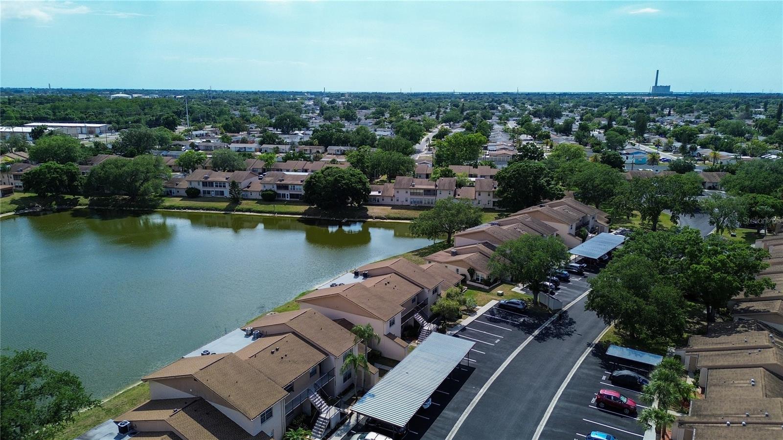 HOLIDAY LAKE VILLAS CONDO - Residential