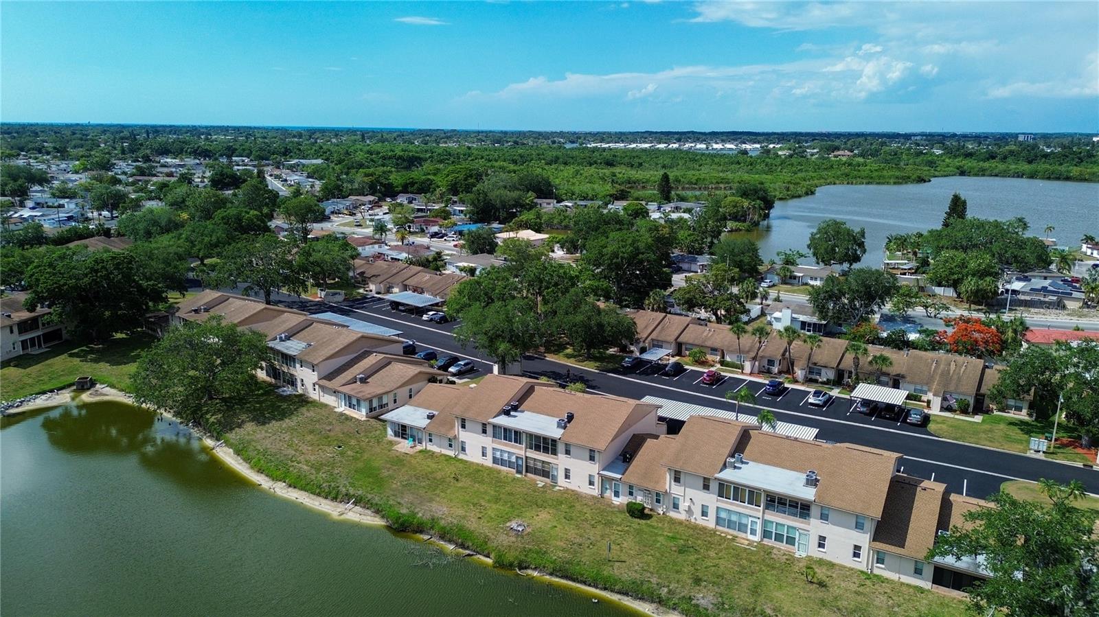HOLIDAY LAKE VILLAS CONDO - Residential