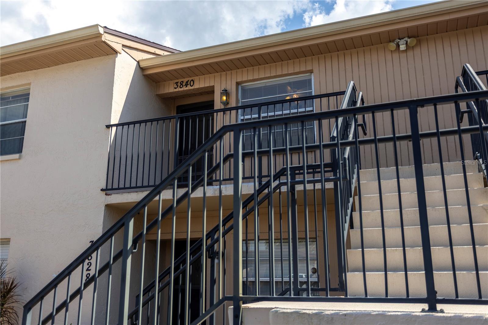 HOLIDAY LAKE VILLAS CONDO - Residential