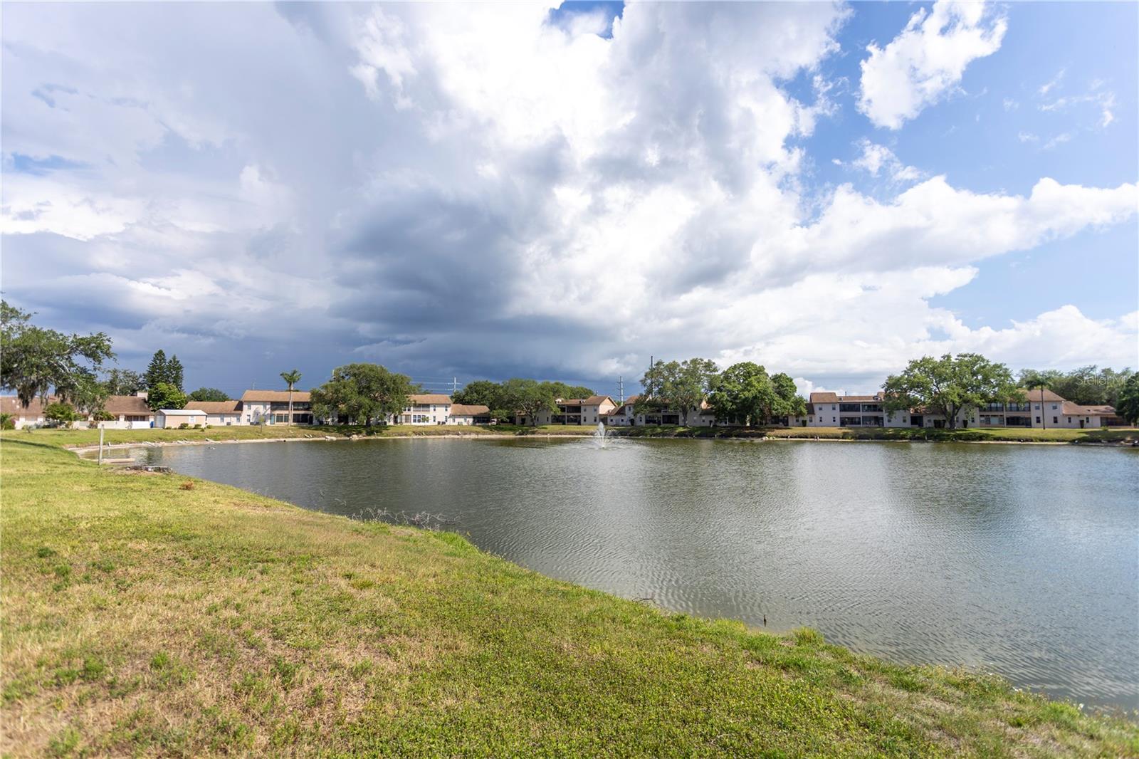HOLIDAY LAKE VILLAS CONDO - Residential