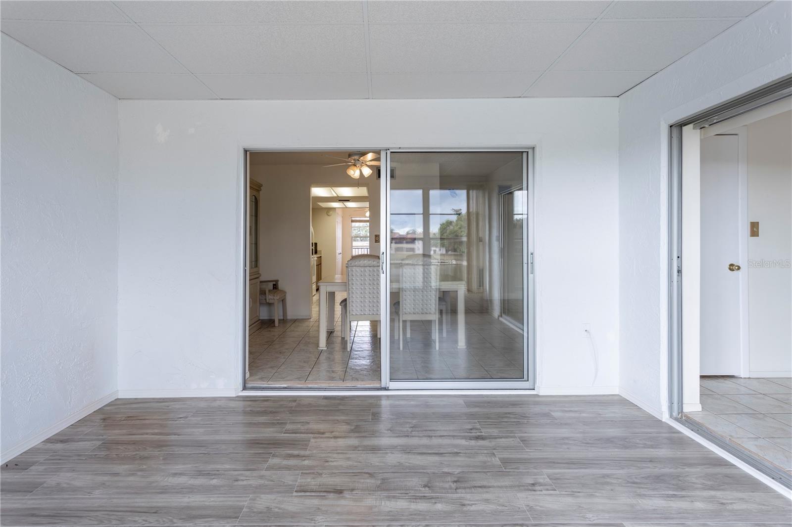 HOLIDAY LAKE VILLAS CONDO - Residential