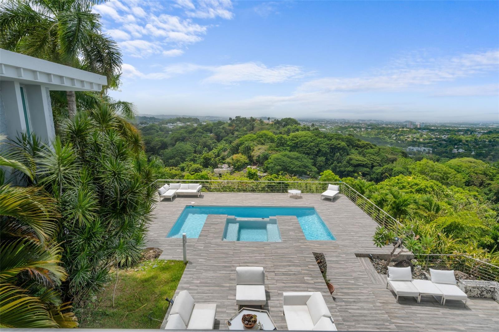 7 LA ROCA STREET BEVERLY HILLS