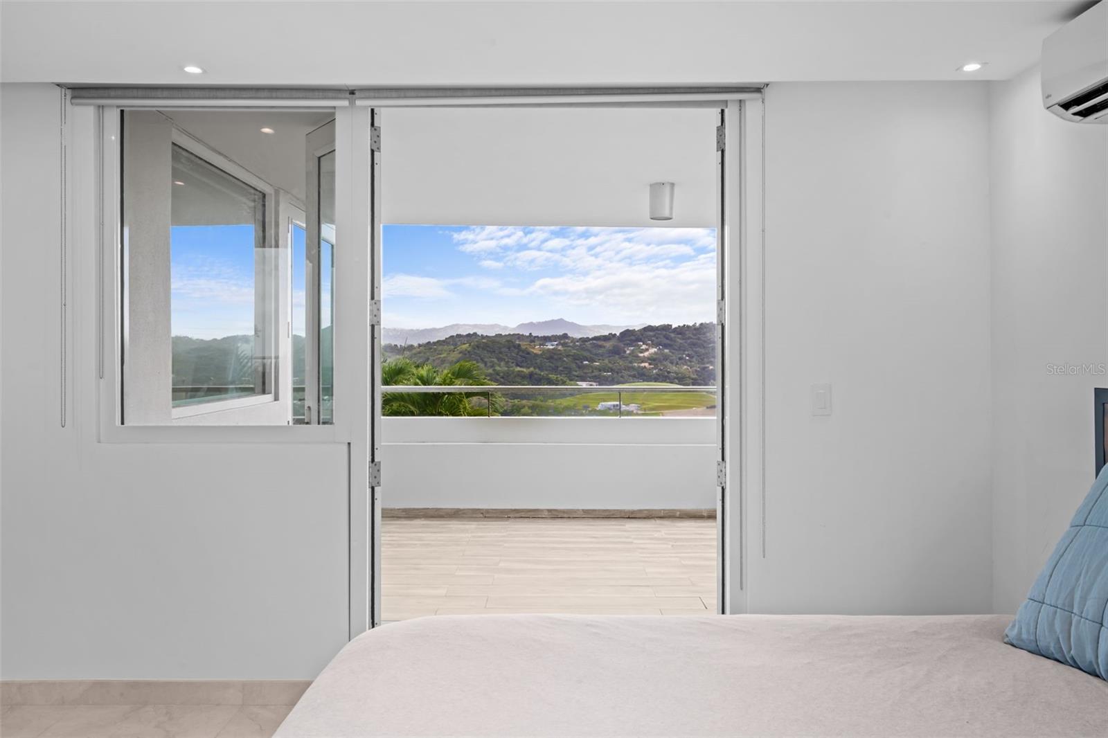 GUAYNABO, PR 00965 - Residential