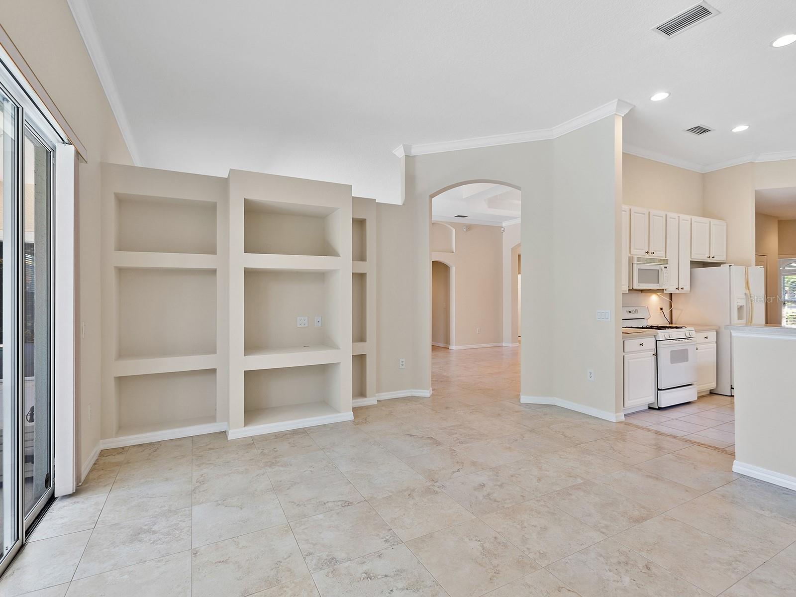 LAKEWOOD RANCH - Residential