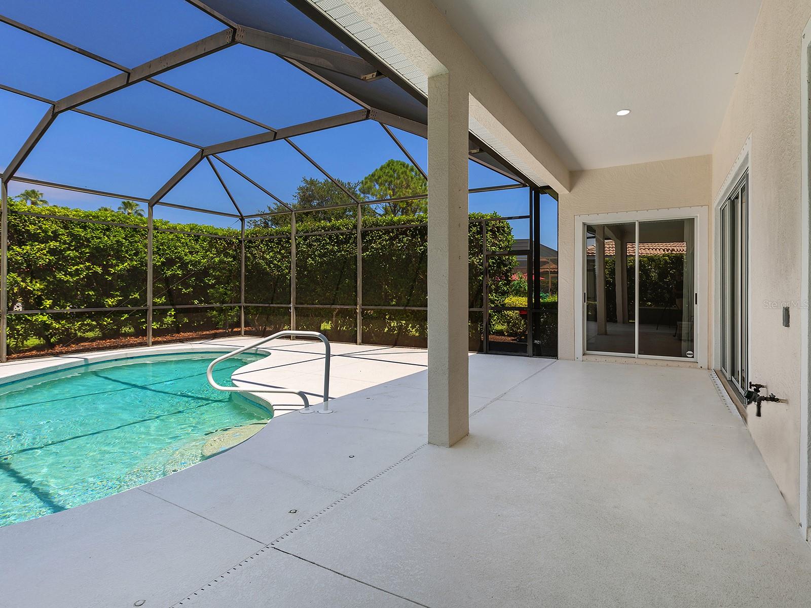 LAKEWOOD RANCH - Residential