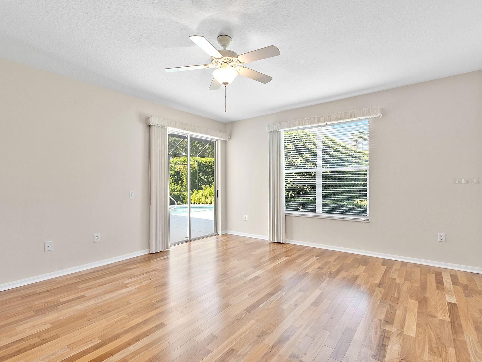 LAKEWOOD RANCH - Residential