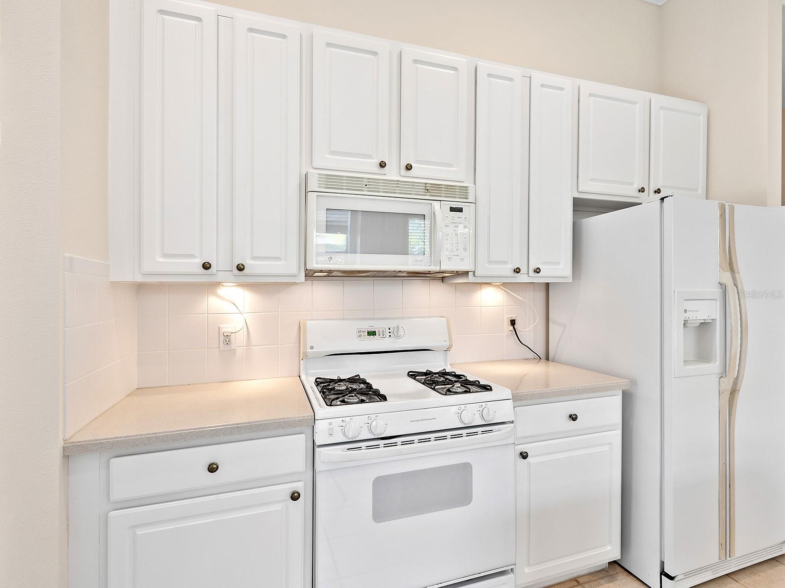 LAKEWOOD RANCH - Residential