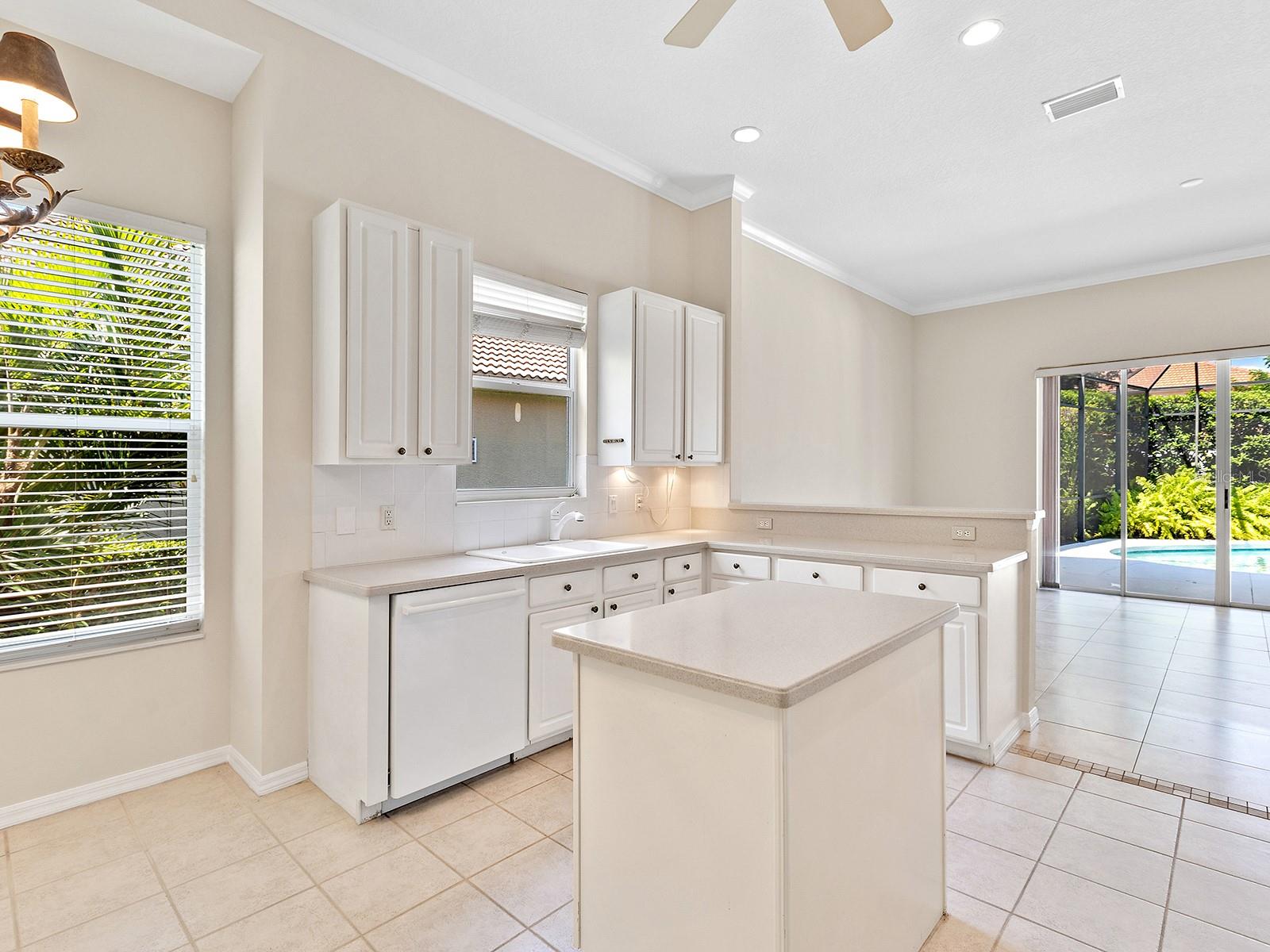 LAKEWOOD RANCH - Residential