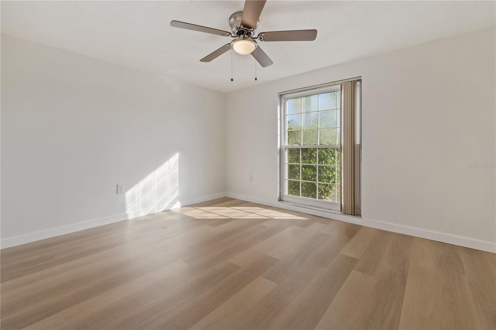 REGENCY PARK - Residential