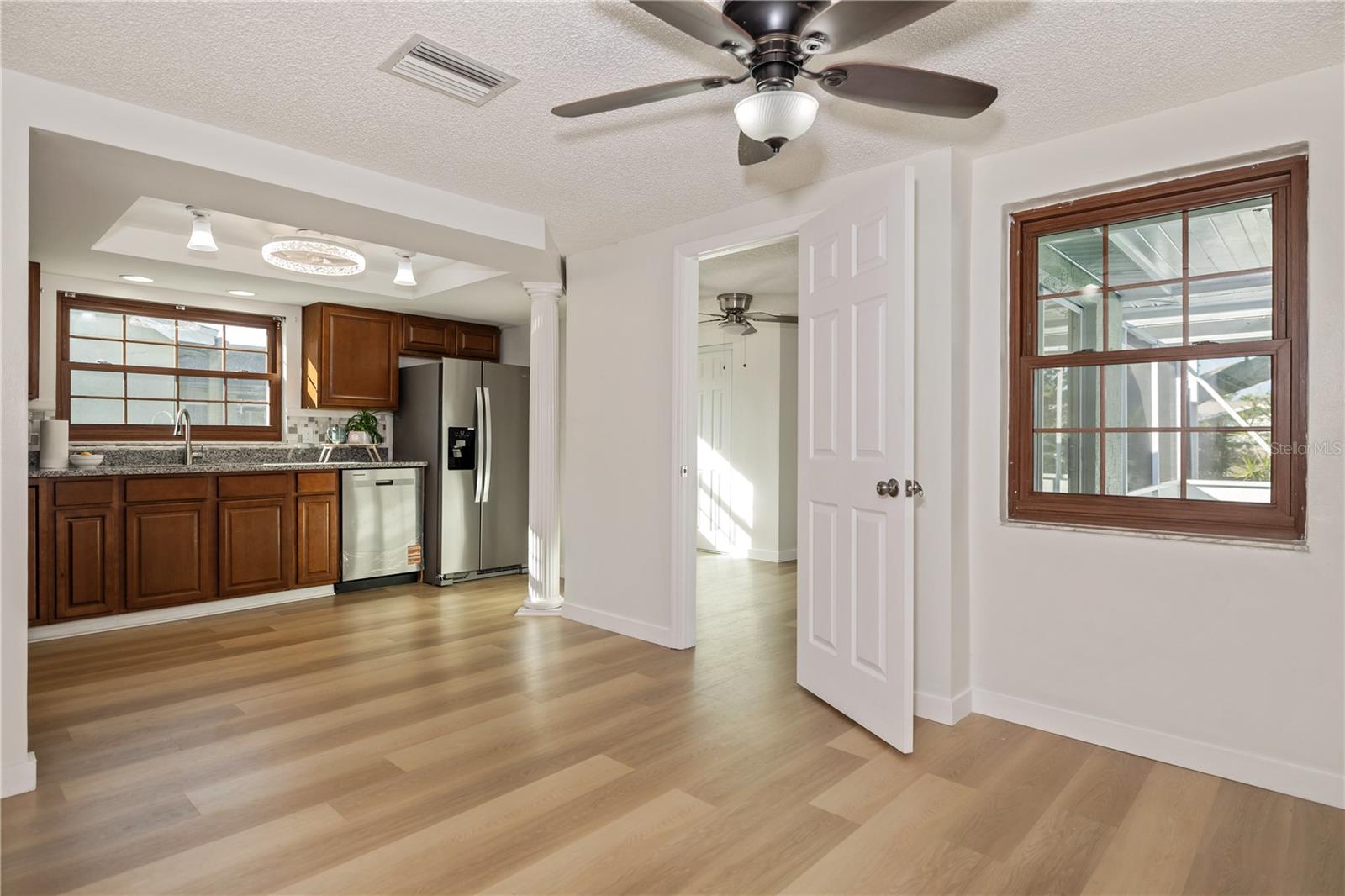 REGENCY PARK - Residential