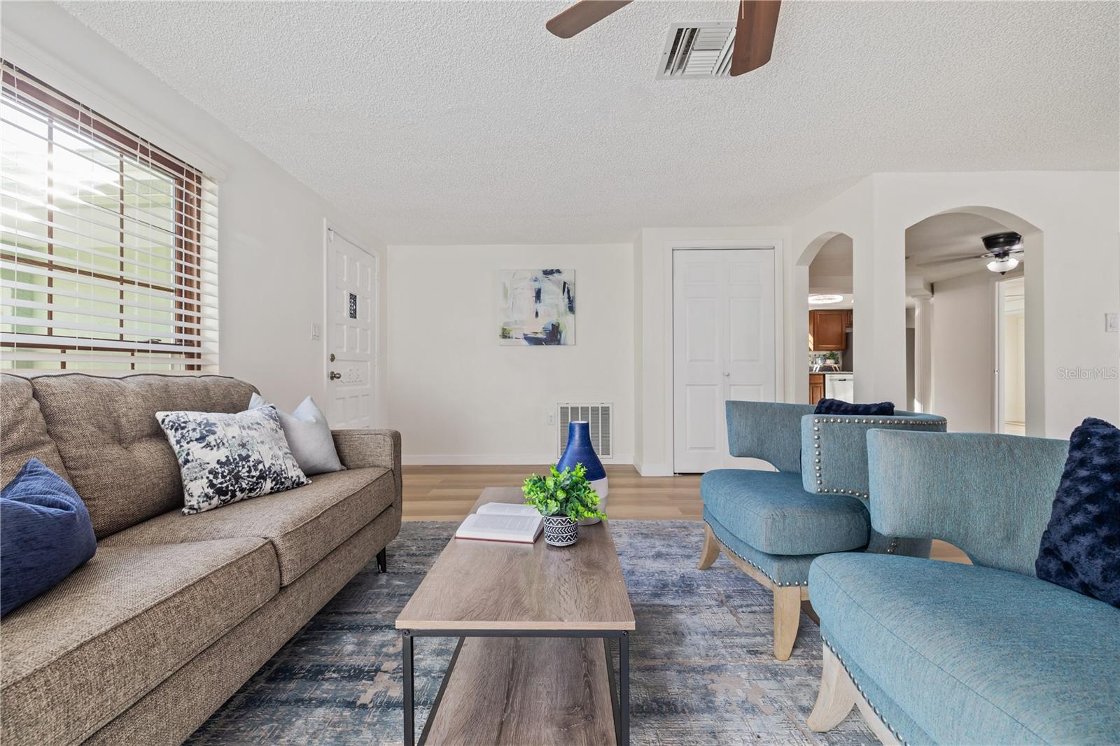 REGENCY PARK - Residential