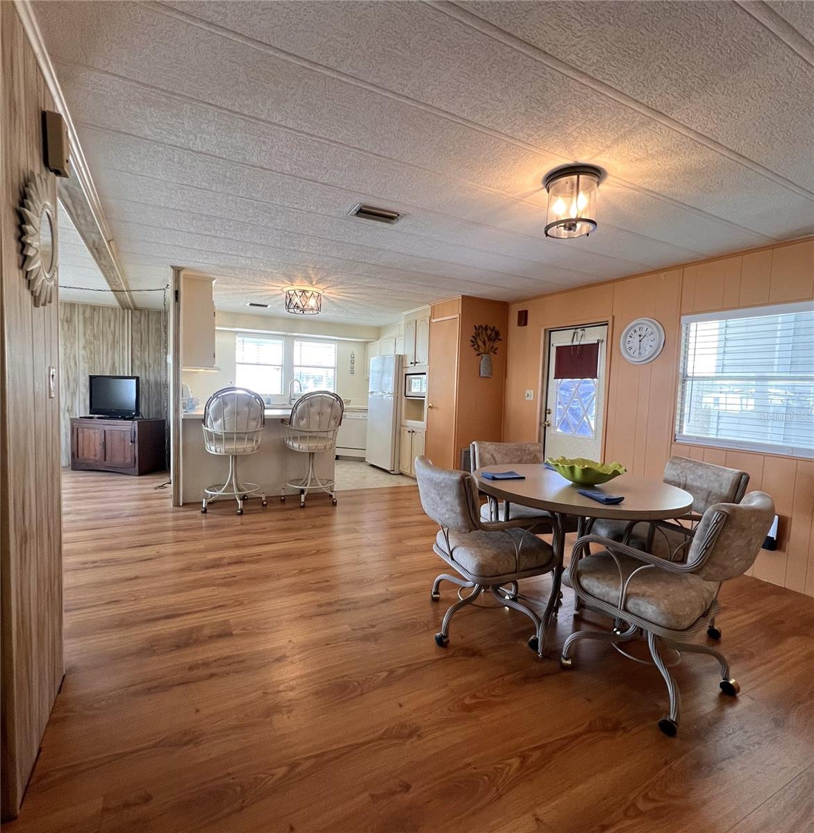 ALLIGATOR PARK COOP - Residential