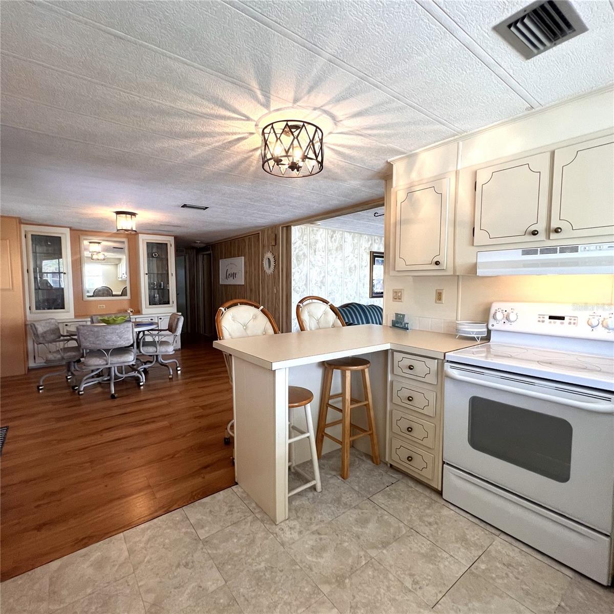 ALLIGATOR PARK COOP - Residential