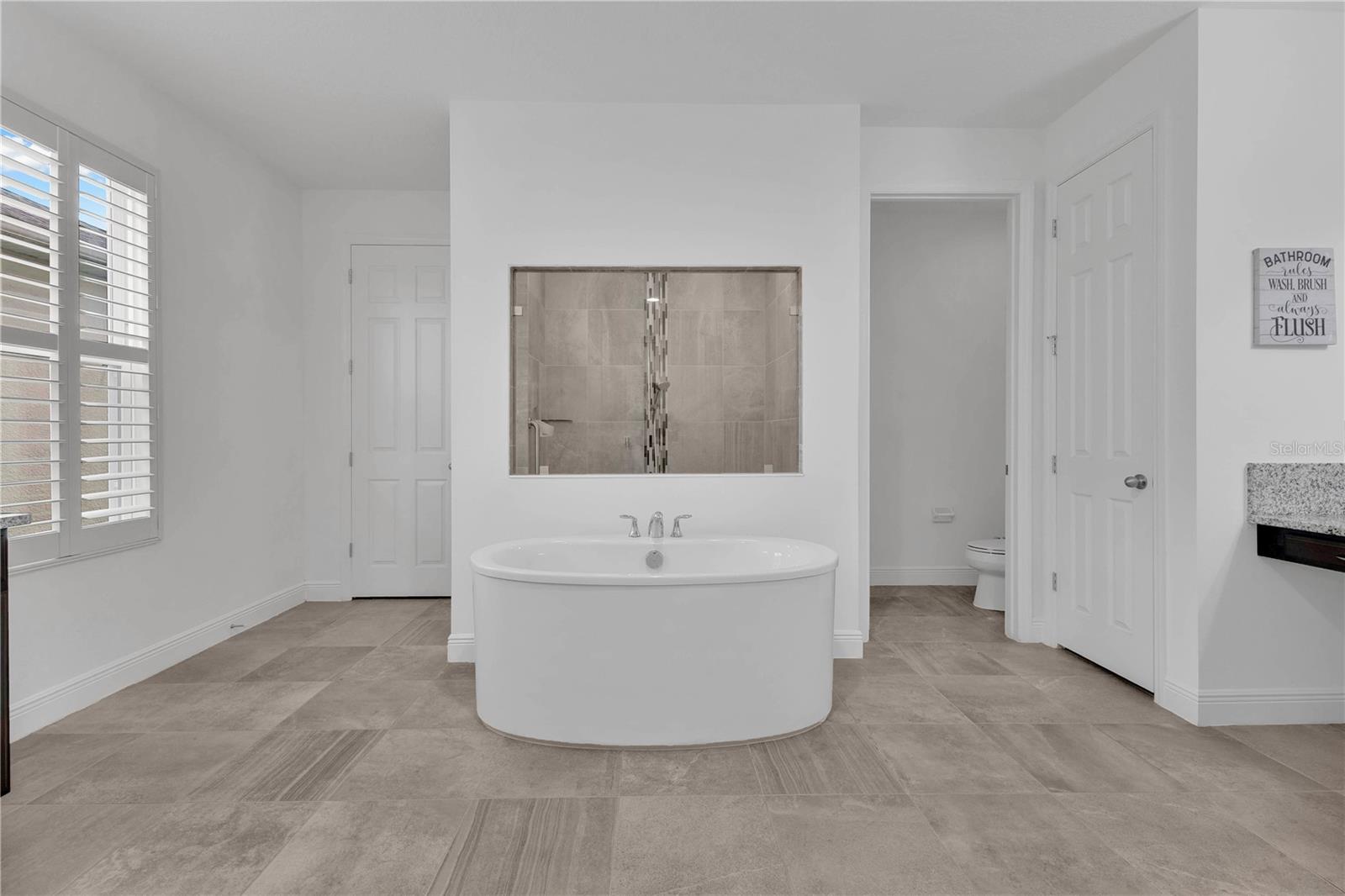 HANOVER LAKES PH 2 - Residential