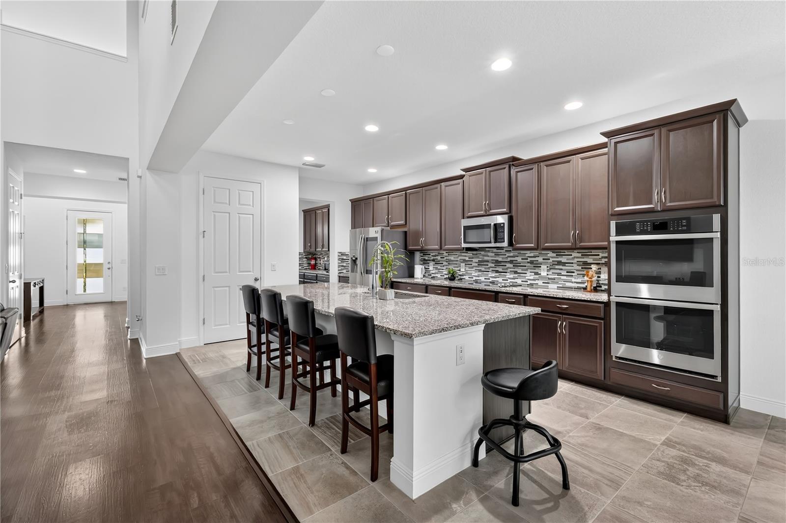 HANOVER LAKES PH 2 - Residential