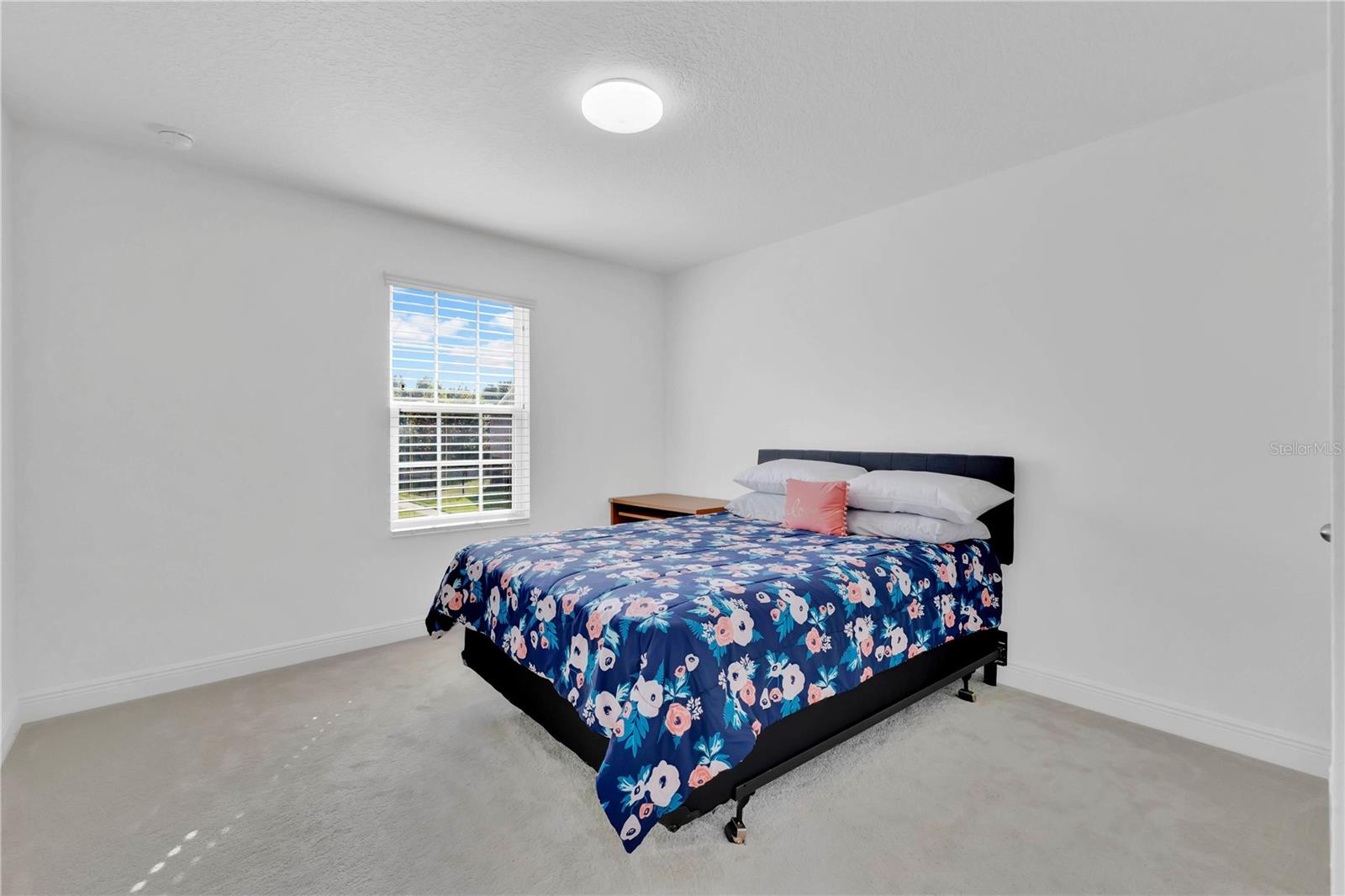 HANOVER LAKES PH 2 - Residential