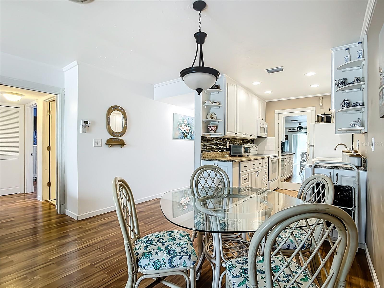 GULF POINT - Residential