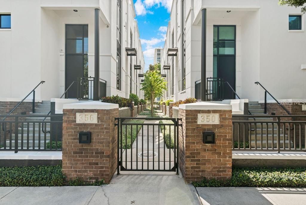 Photo of 350 S Osceola Avenue #5, Orlando, FL 32801 (MLS # O6384416)