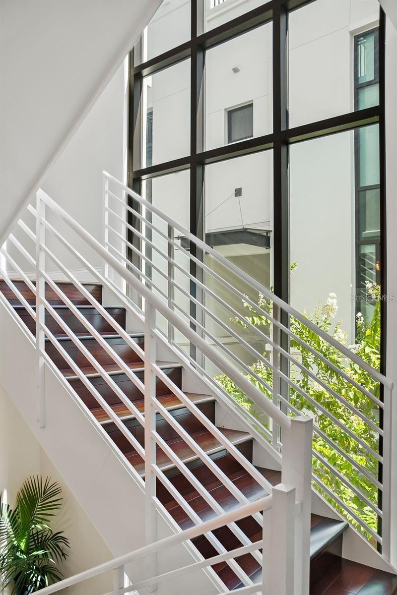 OSCEOLA BROWNSTONES - Residential