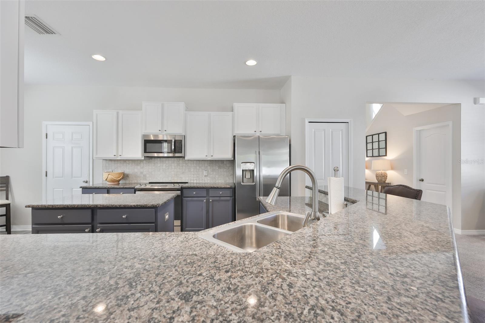 MIRA LAGO WEST PH 1 - Residential