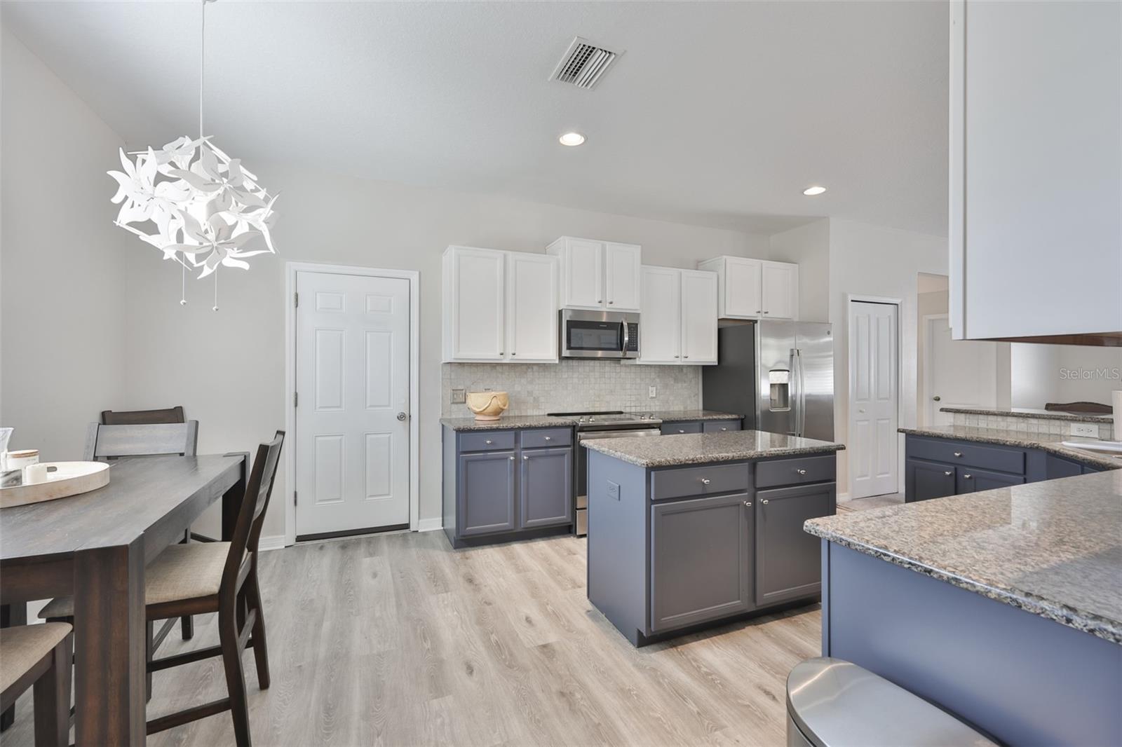 MIRA LAGO WEST PH 1 - Residential