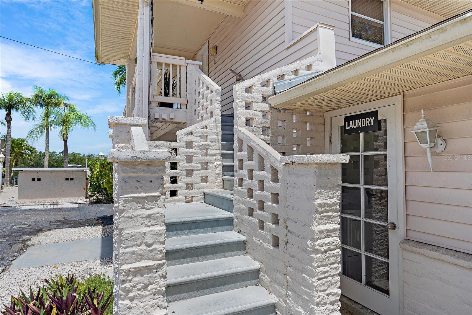 CORAL SHORES - Residential