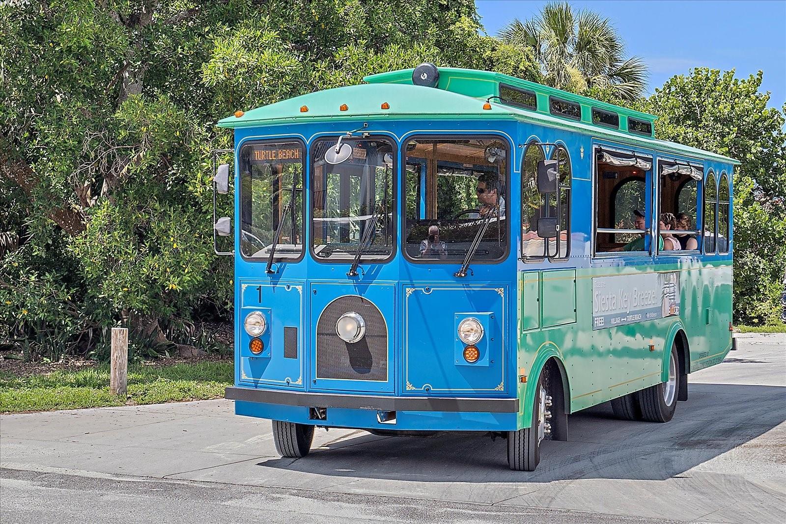 CORAL SHORES - Residential