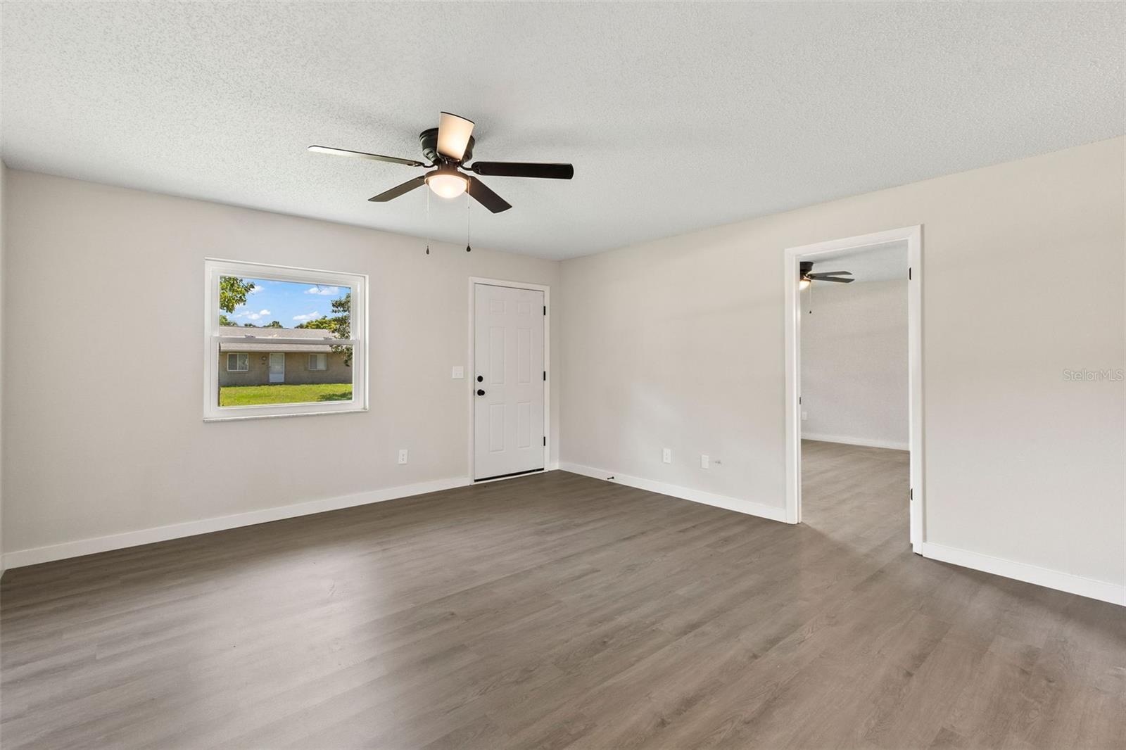 2106 UMBRELLA TREE DRIVE