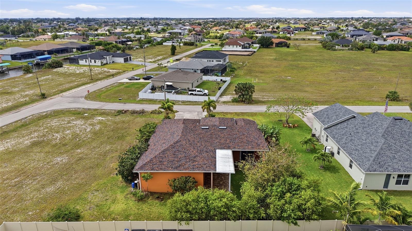 CAPE CORAL - Residential
