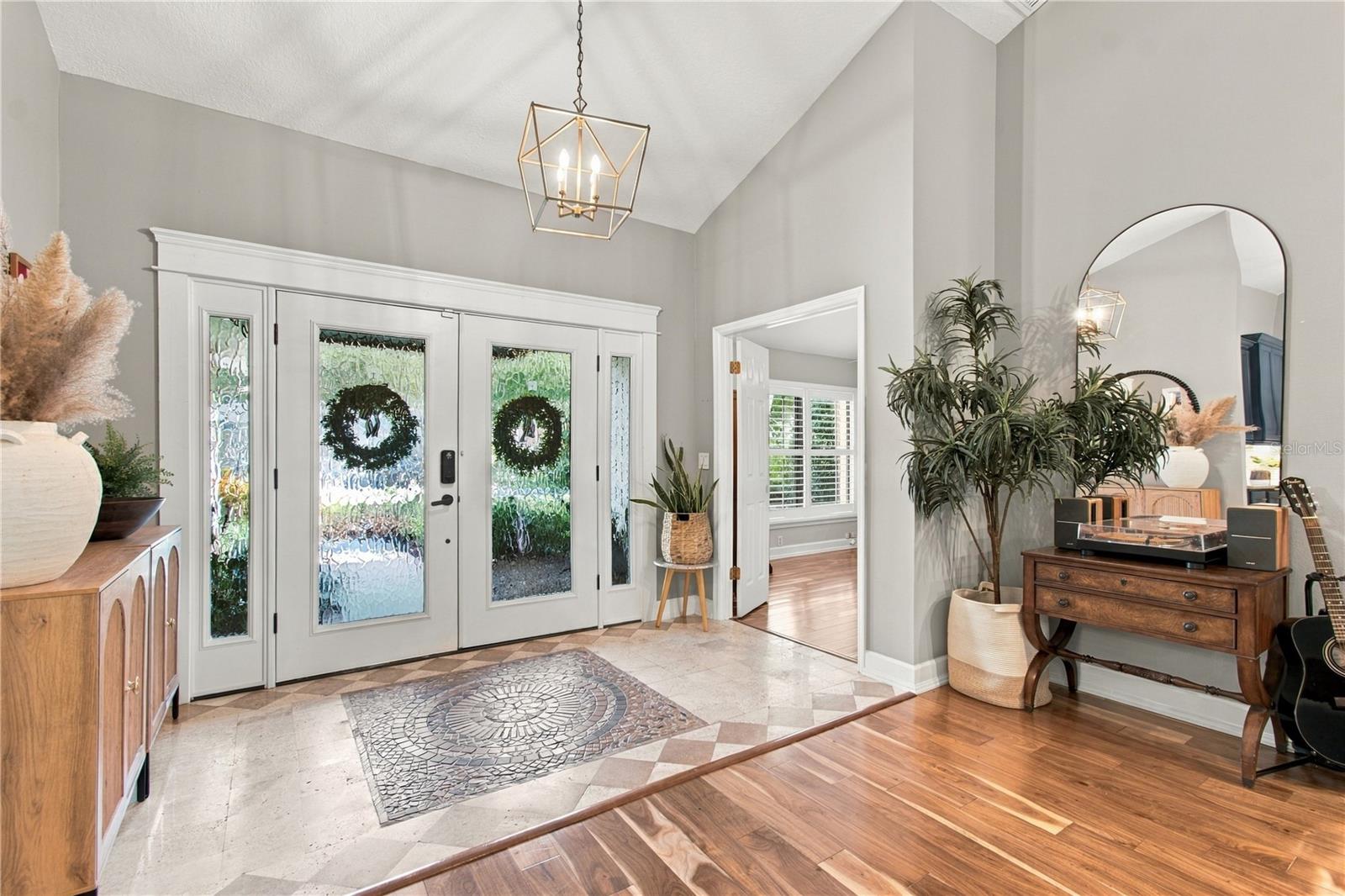 508 SHADOW GROVE COURT