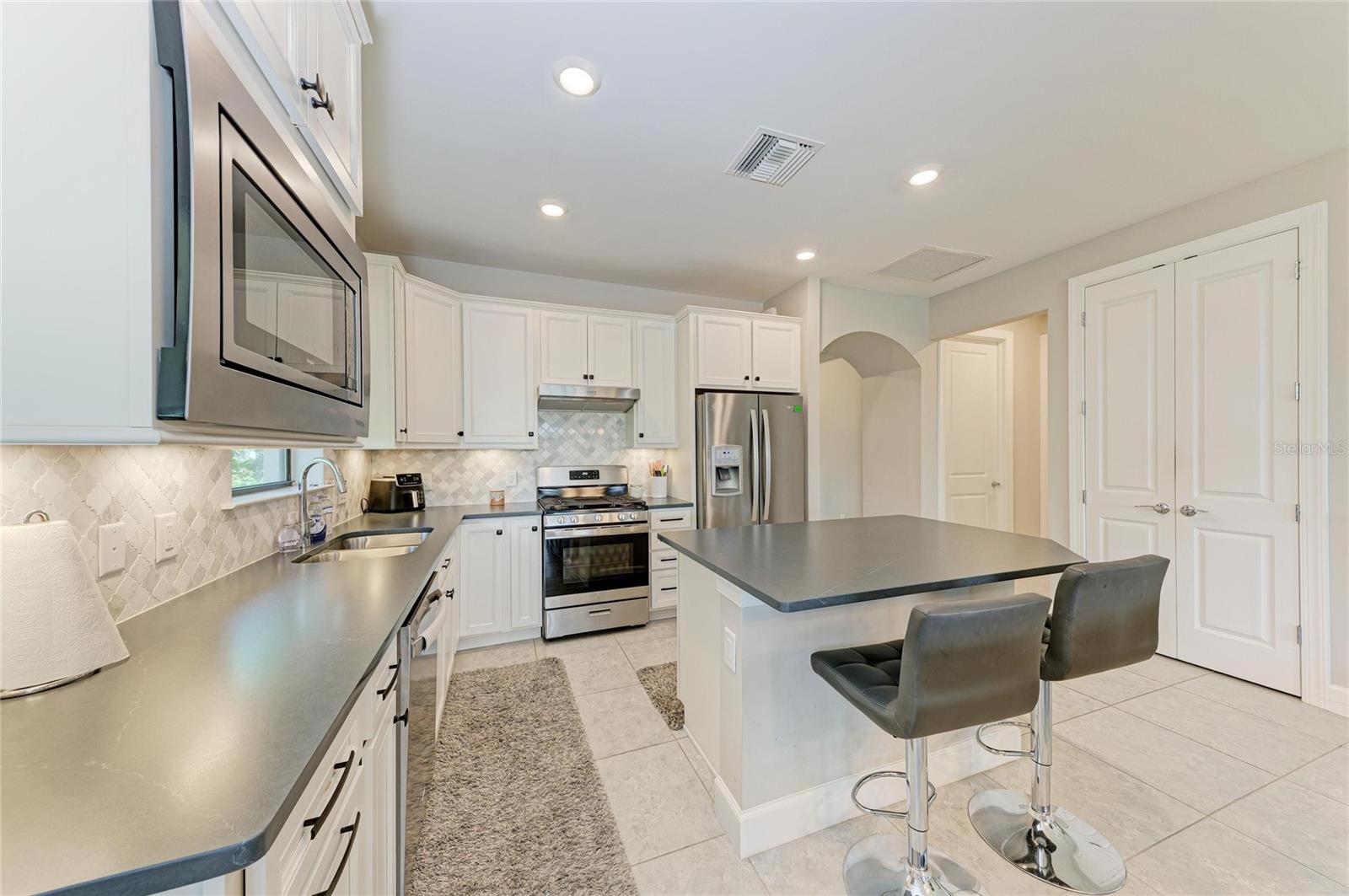 DEL WEBB PH III SUBPH 3A, 3B & 3C - Residential