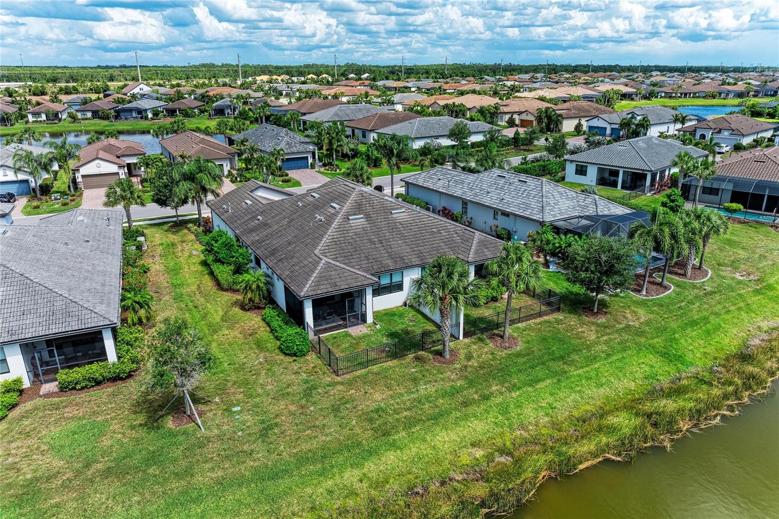 DEL WEBB PH III SUBPH 3A, 3B & 3C - Residential