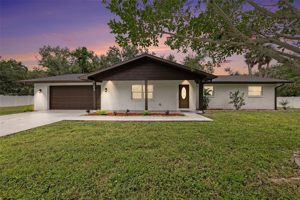 Photo of 6103 Palm Avenue, Gibsonton, FL 33534 (MLS # O6343127)