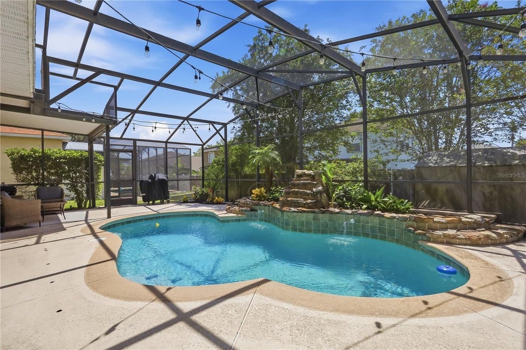 Photo of 1367 Osprey Way, Apopka, FL 32712 (MLS # G5117884)