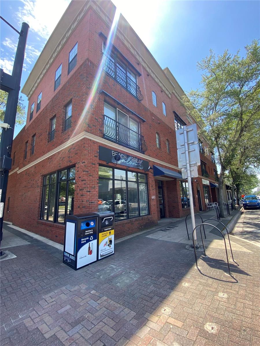 20 SW 6TH STREET 203