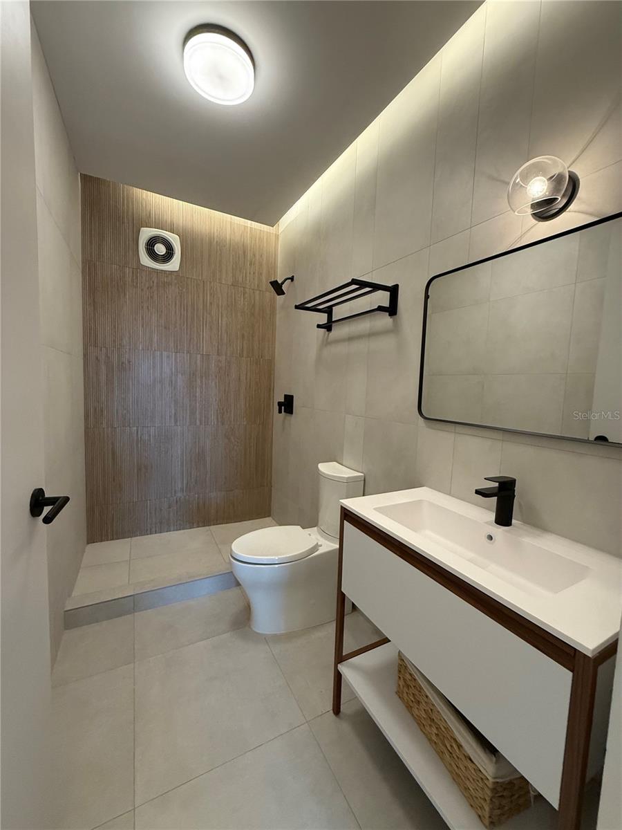 COND. PLAZA DEL PRADO - Residential