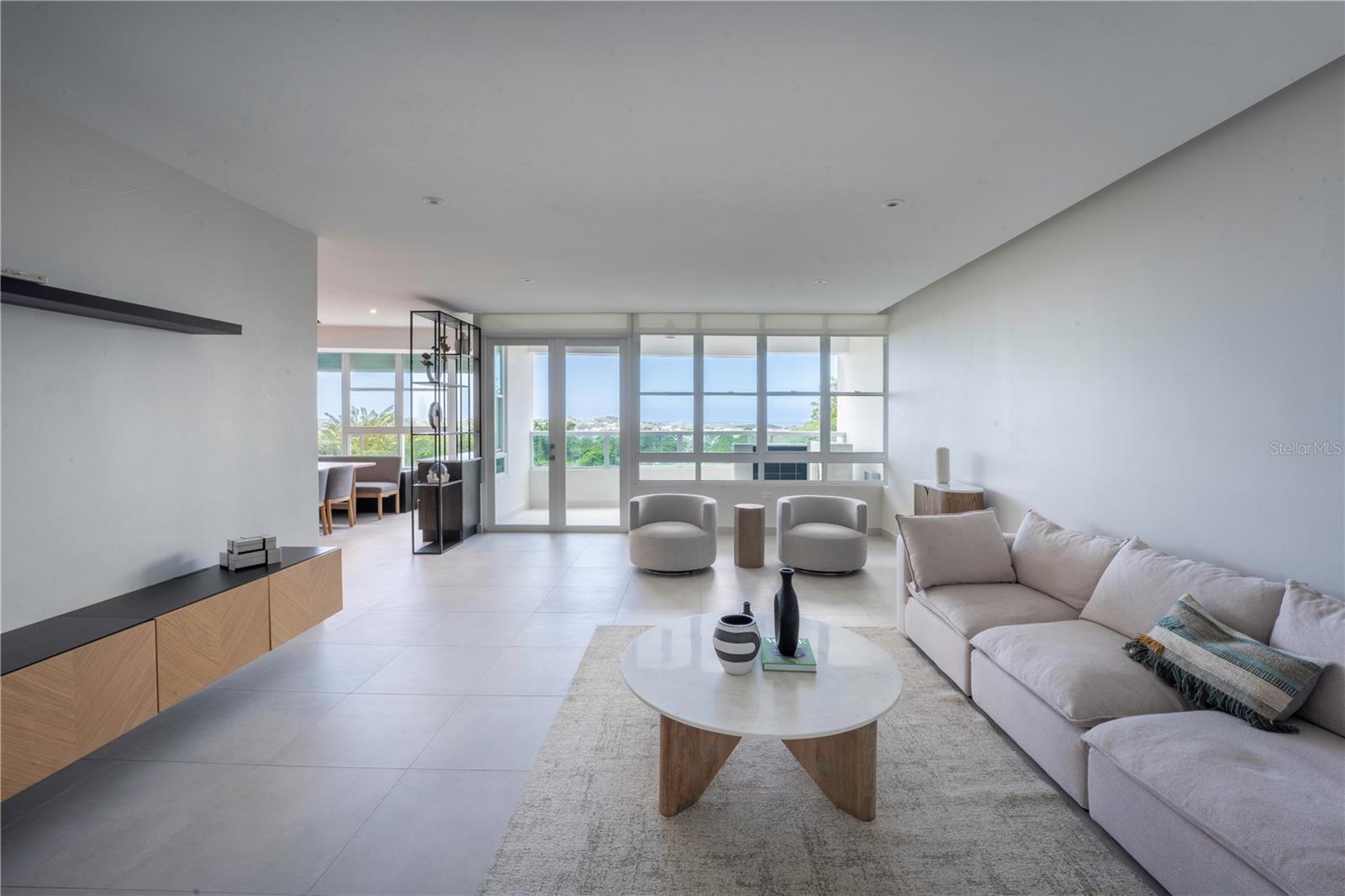 COND. PLAZA DEL PRADO - Residential