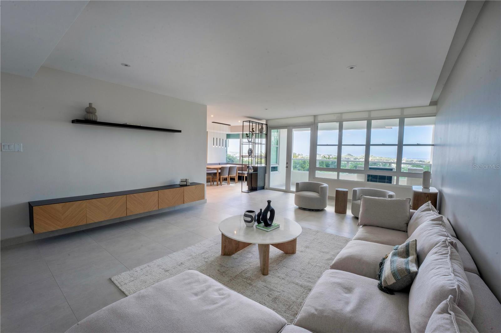 COND. PLAZA DEL PRADO - Residential