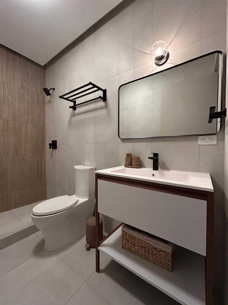 COND. PLAZA DEL PRADO - Residential