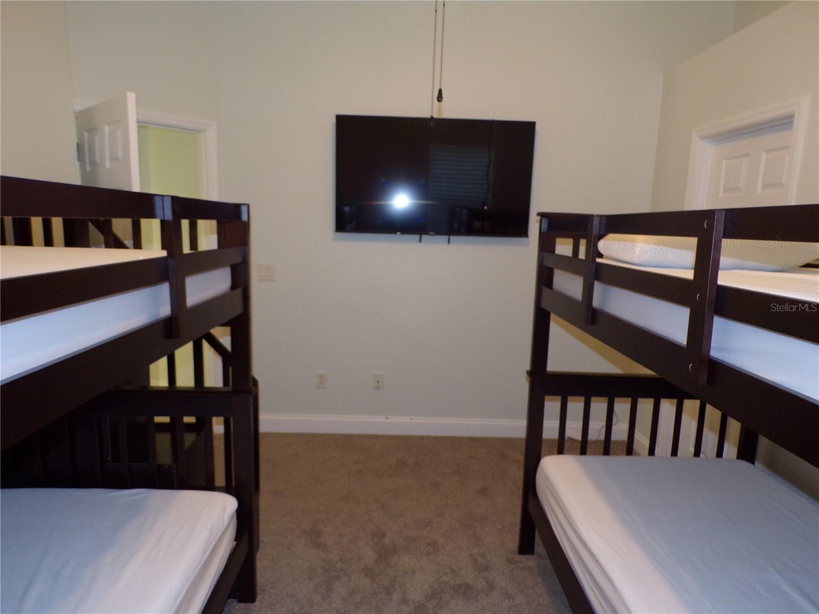 PORT CHARLOTTE SEC 010 - Residential Lease