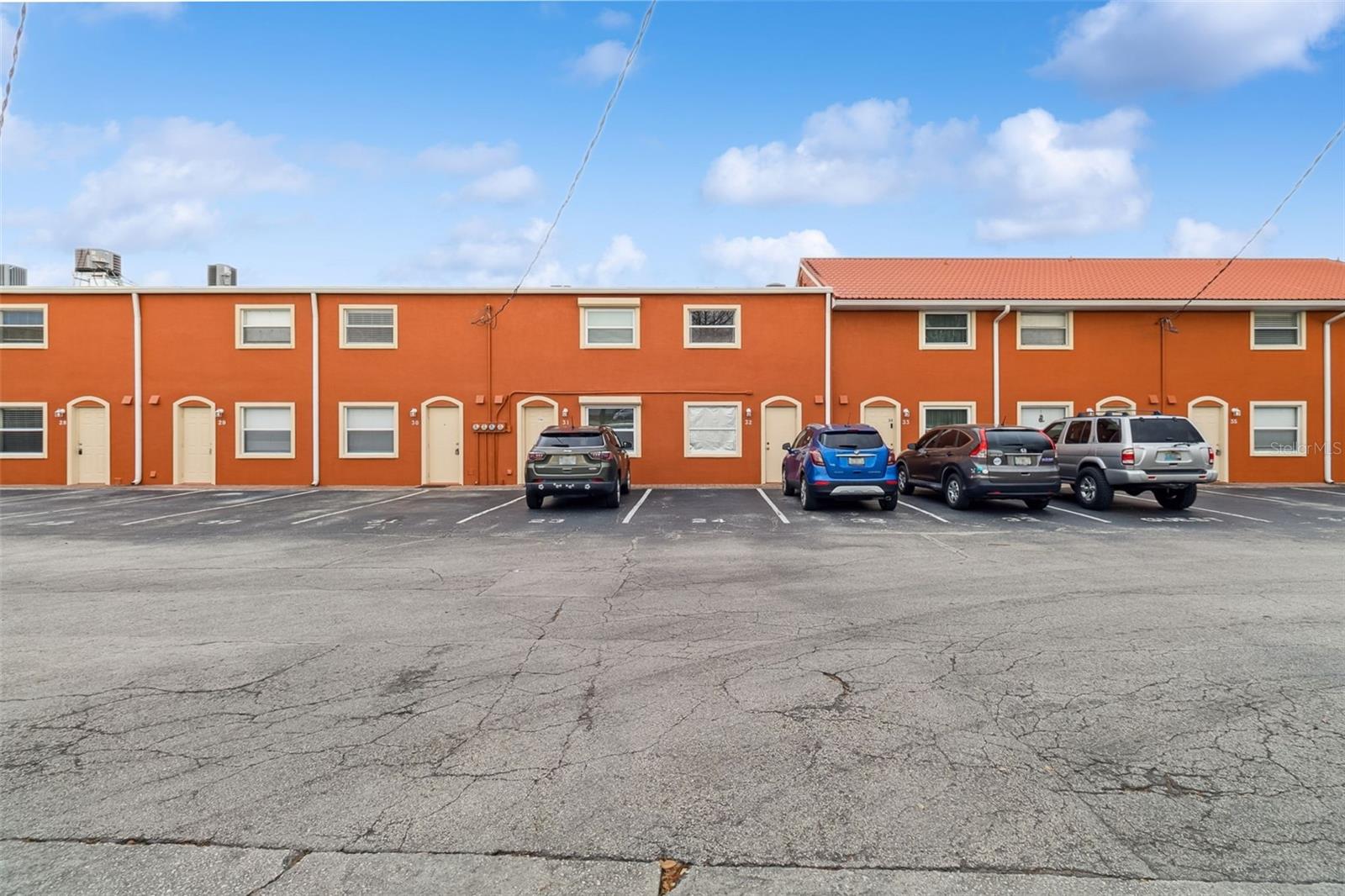 50 NEEDLE BOULEVARD 32