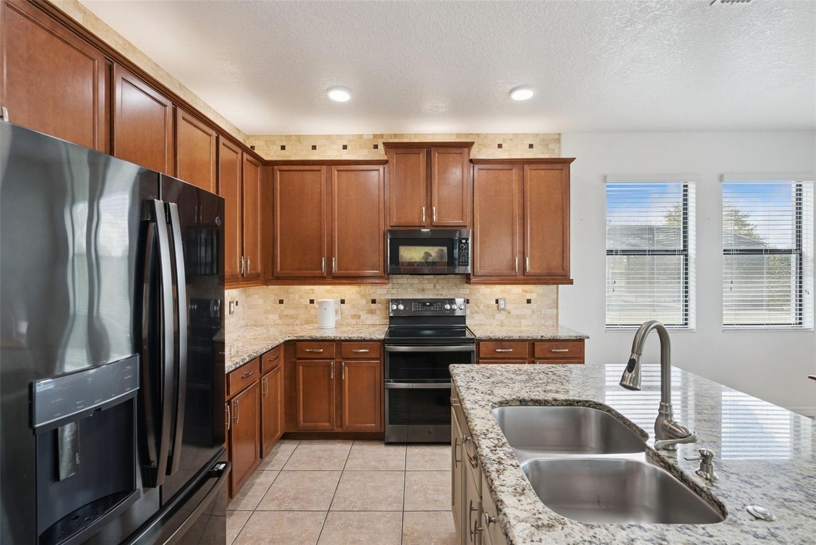 VILLAGES/WESMERE PH 3 - Residential