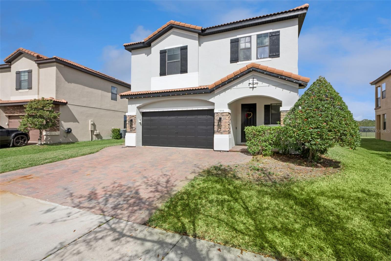 1996 LEATHER FERN DRIVE