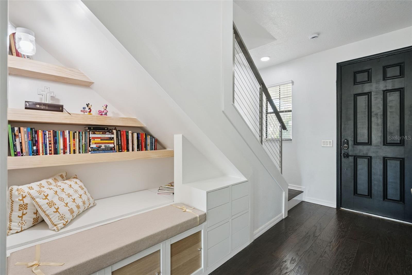 1996 LEATHER FERN DRIVE